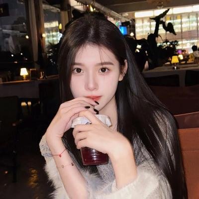 女子高中生 海报